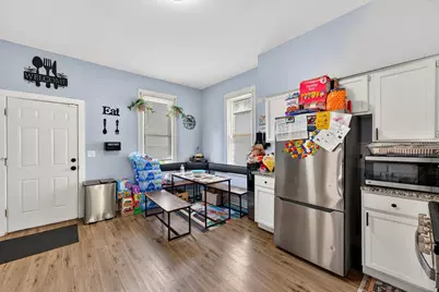 216 W Center St, Milwaukee, WI 53212 - Photo 9