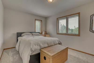 800  Schloemer Dr, West Bend, WI 53095 - Photo 19