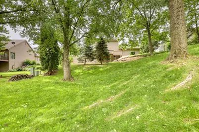 800  Schloemer Dr, West Bend, WI 53095 - Photo 35