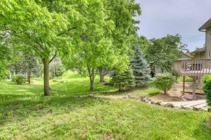 800 Schloemer Dr, West Bend, WI 53095 - Photo 33