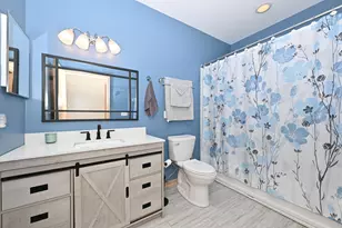 3120 S Toldt Parkway, West Allis, WI 53227 - Photo 17