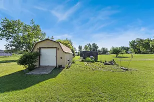 715 Chicago Ave, Viroqua, WI 54665 - Photo 29