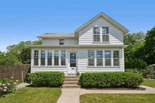 317 W Main St, Port Washington, WI 53074 - Photo 3