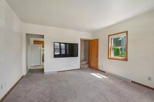 317 W Main St, Port Washington, WI 53074 - Photo 11