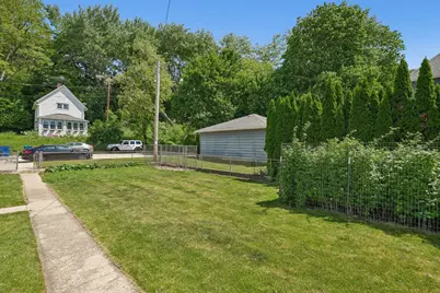 317 W Main St, Port Washington, WI 53074 - Photo 51