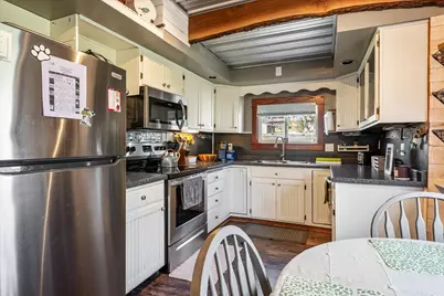 208 W Park St, Westby, WI 54667 - Photo 9