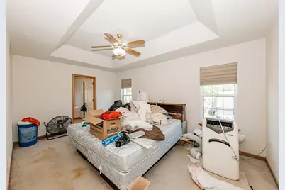 3944 W Valley View Dr, Franklin, WI 53132 - Photo 11