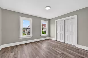 2428 N 6th St, Milwaukee, WI 53212 - Photo 11