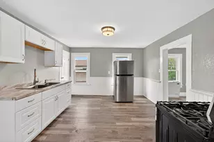 2428 N 6th St, Milwaukee, WI 53212 - Photo 5