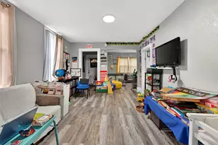 2428 N 6th St, Milwaukee, WI 53212 - Photo 15