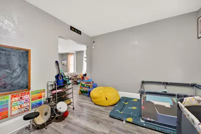 2428 N 6th St, Milwaukee, WI 53212 - Photo 19
