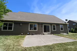 W245N2799 Single Tree Dr, Pewaukee, WI 53072 - Photo 43