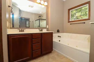 W245N2799 Single Tree Dr, Pewaukee, WI 53072 - Photo 19