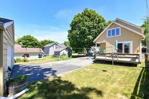 449 James St, Burlington, WI 53105 - Photo 27