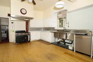 116 10th St, Racine, WI 53403 - Photo 11