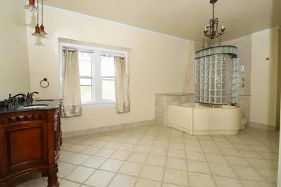 116  10th St, Racine, WI 53403 - Photo 27
