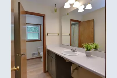 8316 N Edge O Woods Dr, Brown Deer, WI 53223 - Photo 13