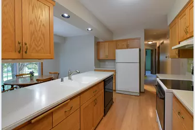 8316 N Edge O Woods Dr, Brown Deer, WI 53223 - Photo 23