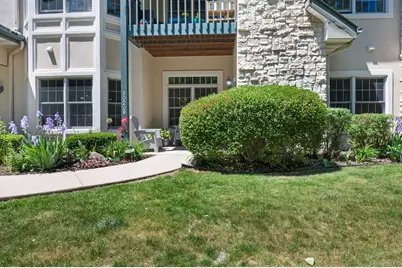10208 W Deerwood Ln, Franklin, WI 53132 - Photo 23