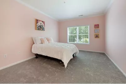 10208 W Deerwood Ln, Franklin, WI 53132 - Photo 11