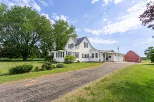 N14386 Town Line Rd, Cleveland, WI 54741 - Photo 3