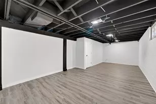 3056 N 55th St, Milwaukee, WI 53210 - Photo 35