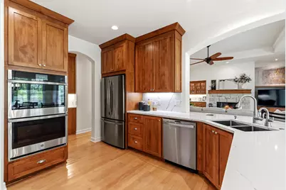 129  Preserve Ct, Grafton, WI 53024 - Photo 21
