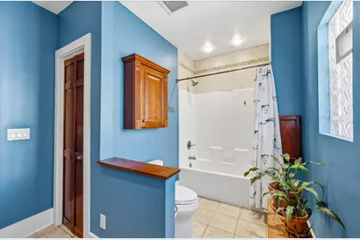 536 N 61st St, Wauwatosa, WI 53213 - Photo 17