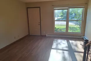 908 12th Ave, Onalaska, WI 54650 - Photo 7