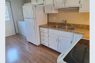 908  12th Ave, Onalaska, WI 54650 - Photo 3