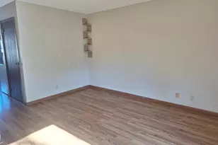 908 12th Ave, Onalaska, WI 54650 - Photo 9