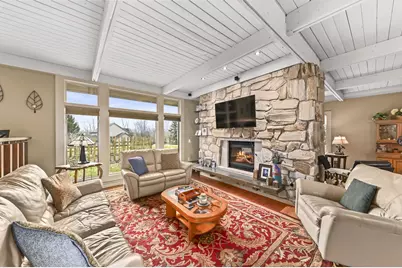 W307N6992  Club Cir, Merton, WI 53029 - Photo 15