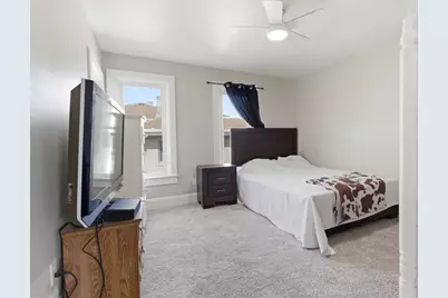 711 N Fourth St, Watertown, WI 53098 - Photo 13