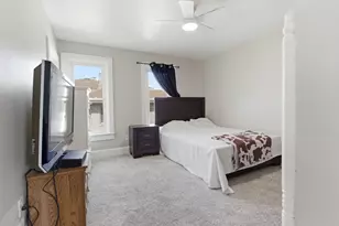 711 N 4th St, Watertown, WI 53098 - Photo 13