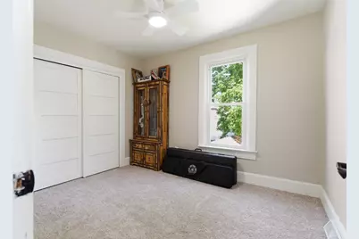 711 N Fourth St, Watertown, WI 53098 - Photo 17