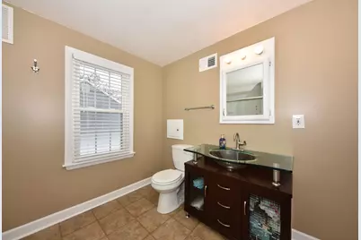 7342 W Georgia Ave, Milwaukee, WI 53220 - Photo 17