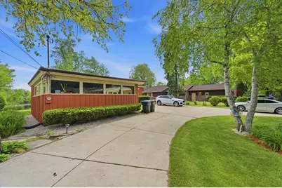 507 W Montclaire Ave, Glendale, WI 53217 - Photo 33