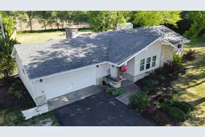 213 W State St, North Prairie, WI 53153 - Photo 3