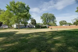 213 W State St, North Prairie, WI 53153 - Photo 33