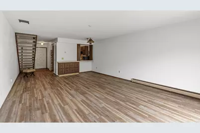 4155 W Rivers Edge Cir #4, Brown Deer, WI 53209 - Photo 3