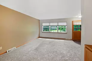 449 W Wisconsin Ave, Oconomowoc, WI 53066 - Photo 7