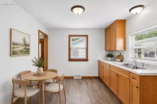 418 Harrison Ave, Waukesha, WI 53186 - Photo 7