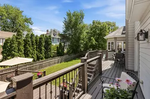 8415 Ravenswood Cir, Wauwatosa, WI 53226 - Photo 45