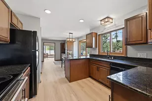 W299N5471 Arrow Ct, Merton, WI 53029 - Photo 5