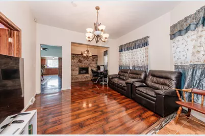 932 S Layton Blvd, Milwaukee, WI 53215 - Photo 7