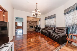 932 S Layton Blvd, Milwaukee, WI 53215 - Photo 7