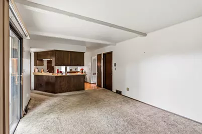 4936 S 65th St, Greenfield, WI 53220 - Photo 15