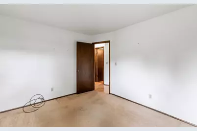 4936 S 65th St, Greenfield, WI 53220 - Photo 21