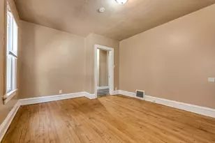 2330 N 55th St, Milwaukee, WI 53210 - Photo 9
