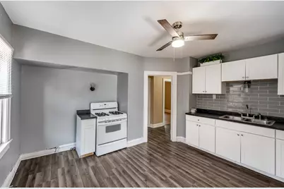 2330 N 55th St #2332, Milwaukee, WI 53210 - Photo 15